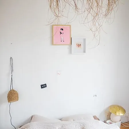 Apartment Charming Bright Apt With Balcony In Paris Paris